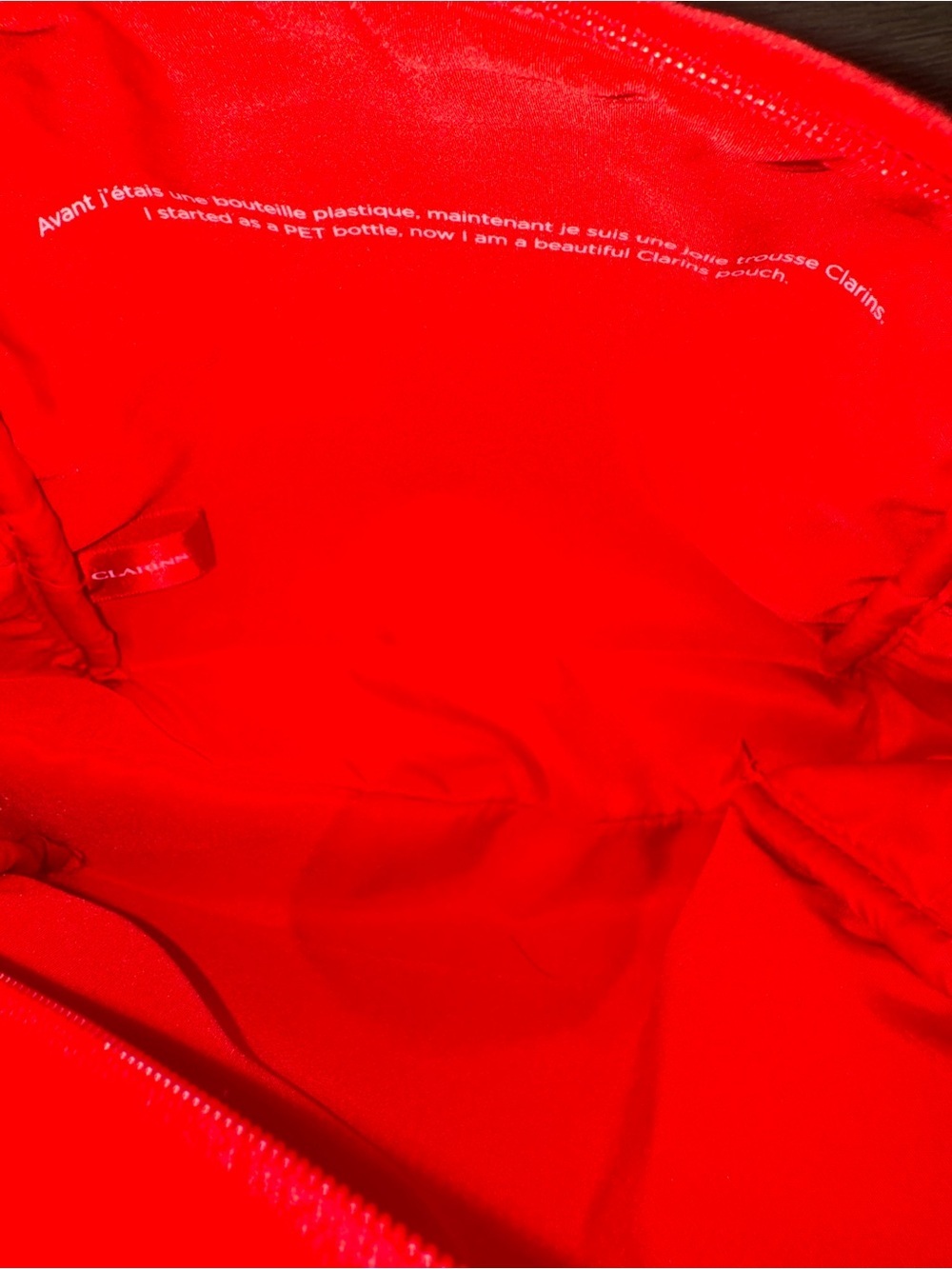 Clarins velvet makeup travel bag - Picture 4 of 6